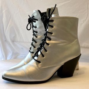 Silver squared-off toe zip-up chunky black heeled bootie